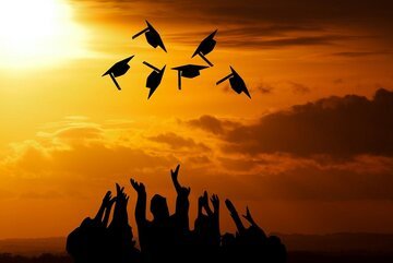 4 su 10 lavorano in ambiti non coerenti con gli studi: la trappola del mismatch lavorativo