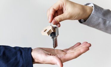 Anche i miliardari chiedono il mutuo per comprare casa