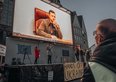 Zelensky sotto scacco dell'estrema destra ucraina: minacce al leader ucraino
