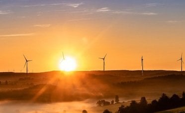 5 azioni che stanno battendo i giganti del settore dell'energia