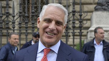 UniCredit-Banco BPM, addio Orcel imminente? La frase di Giorgetti e l'OPS nel caos
