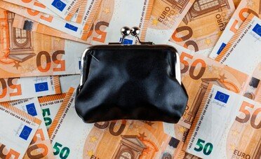 Questo BTP rende più del 4% a scadenza. Ma chi lo compra in genere cerca questo guadagno