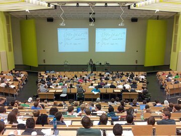 Tutti i bonus Università che spettano agli studenti, dall'affitto alle borse di studio