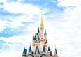 Disneyland aumenta i prezzi. Intanto le famiglie si indebitano per andarci
