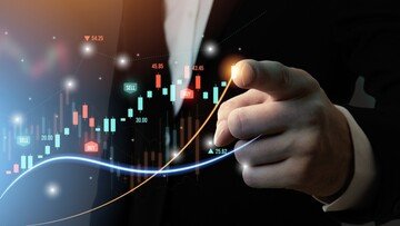 Piazza Affari, a ottobre 3 titoli con potenziale fino al +44%