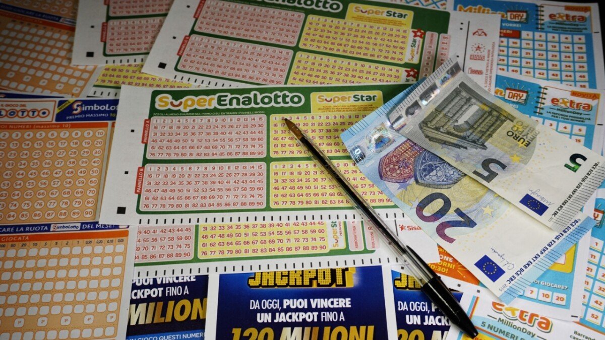 Estrazioni Lotto, Superenalotto Di Oggi Martedì 28 Novembre: Numeri ...