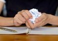 Sembra carta ma è più resistente del metallo. Scoperto un nuovo materiale, risolverà tanti problemi
