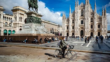 Si può passeggiare in zona rossa? Dove, con chi e distanza