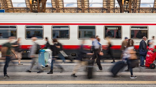 Sciopero Treni 13 Dicembre: Orari, Fasce E Treni Garantiti. Il Tar Del ...