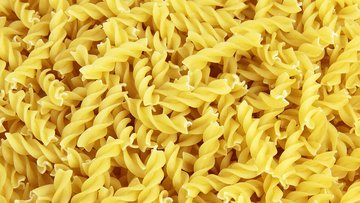 I prezzi della pasta italiana aumentano del 107% da gennaio 2026. Colpa di Trump