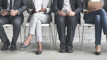 Assistente parlamentare, cosa fa, quanto guadagna e come diventarlo