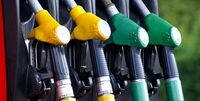 Prezzo benzina: aumenti in vista con guerra in Medio Oriente?