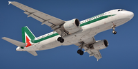 Alitalia, voli tagliati ed esuberi in arrivo?
