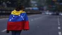 Venezuela prosciugato: nelle casse statali 800 milioni di dollari