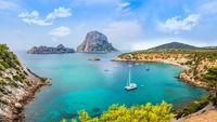 Ibiza offre vacanza gratis ai turisti europei: come funziona