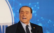 Will Silvio Berlusconi, sms: 100 miljoner till Pacina, Fininvest majoritet till Marina och Pier Silvio