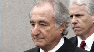 Chi era Bernie Madoff: il finanziere che orchestrò la più grande truffa con lo schema Ponzi