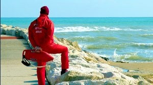 Quanto guadagna un bagnino, lo stipendio per la stagione 2024