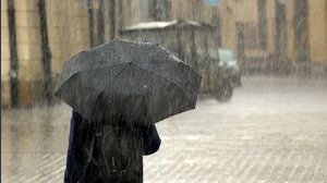 Meteo, brutte notizie: ecco fino a quando durerà il brutto tempo