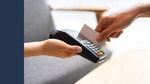 Quanto si può pagare con il bancomat? I limiti di pagamento